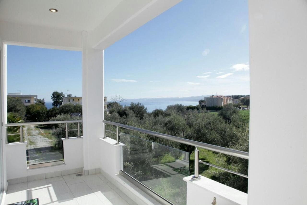 Villa Evita , Athytos Wonderful ,63M2,A/C Afytos Dış mekan fotoğraf